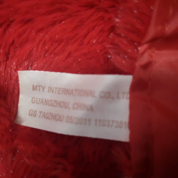 Dan Dee Collectors Choice Red & White Faux Fur w/ Backing Christmas Tree Skirt - Picture 3 of 7